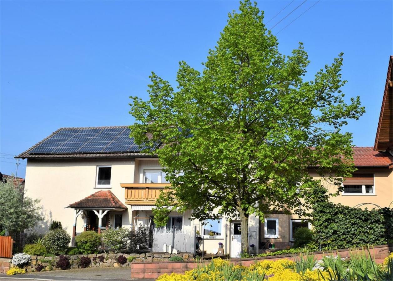Ferienwohnung Auf Dem Dorf, Kuelsheim מראה חיצוני תמונה